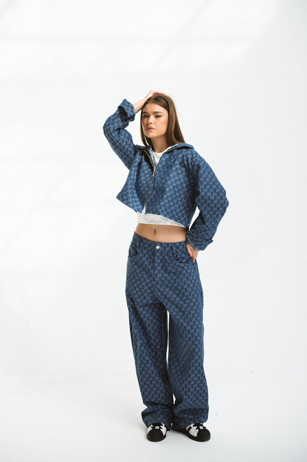 Aura set